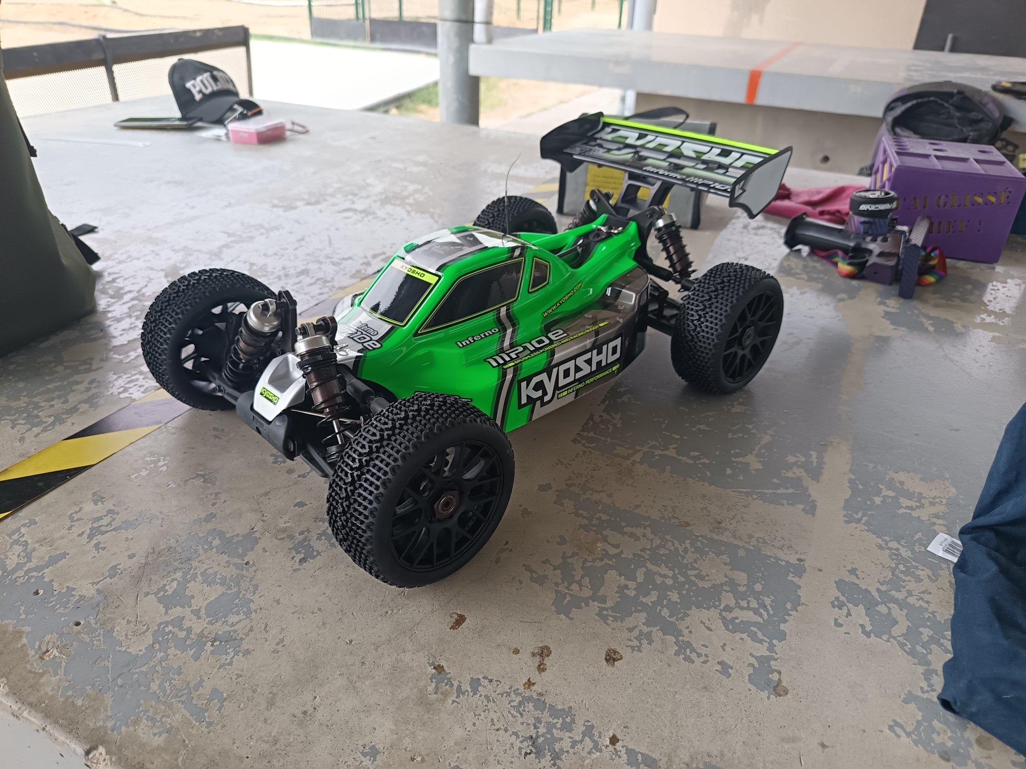 Kyosho Mp10e, TT 1/8 Électrique, voiture radiocommandée de Alexis Houard, TTMBC