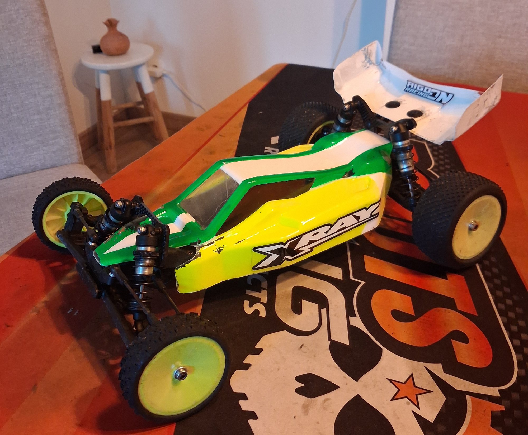 Xray XB2 2020, TT 1/10 4x2 Stock 13.5T, voiture radiocommandée de Jean-Francois Ricq, RC Park club