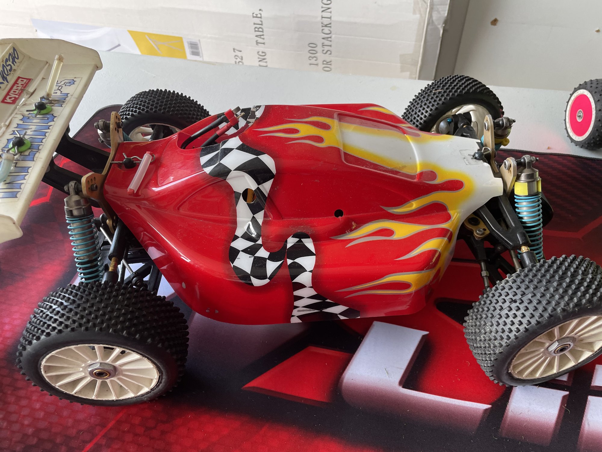 Kyosho MP 7.5, TT 1/8 Électrique, voiture radiocommandée de alban bricout, RC Park club