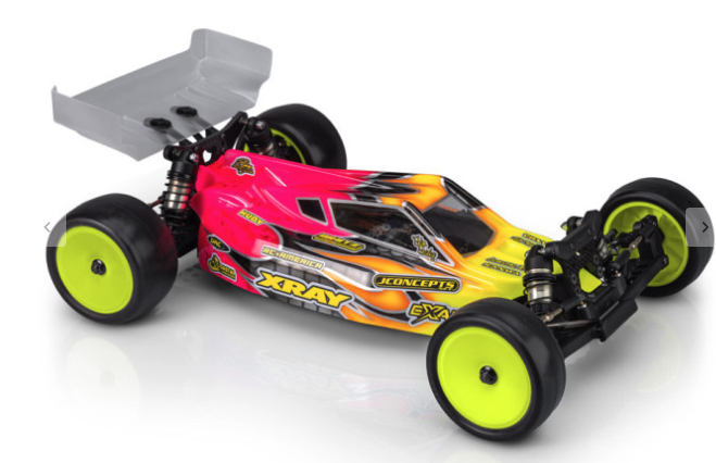 Mugen MBX8, 1/8 nitro tout-terrain, voiture radiocommandée de Thomas Garnier, RC Club Évasion