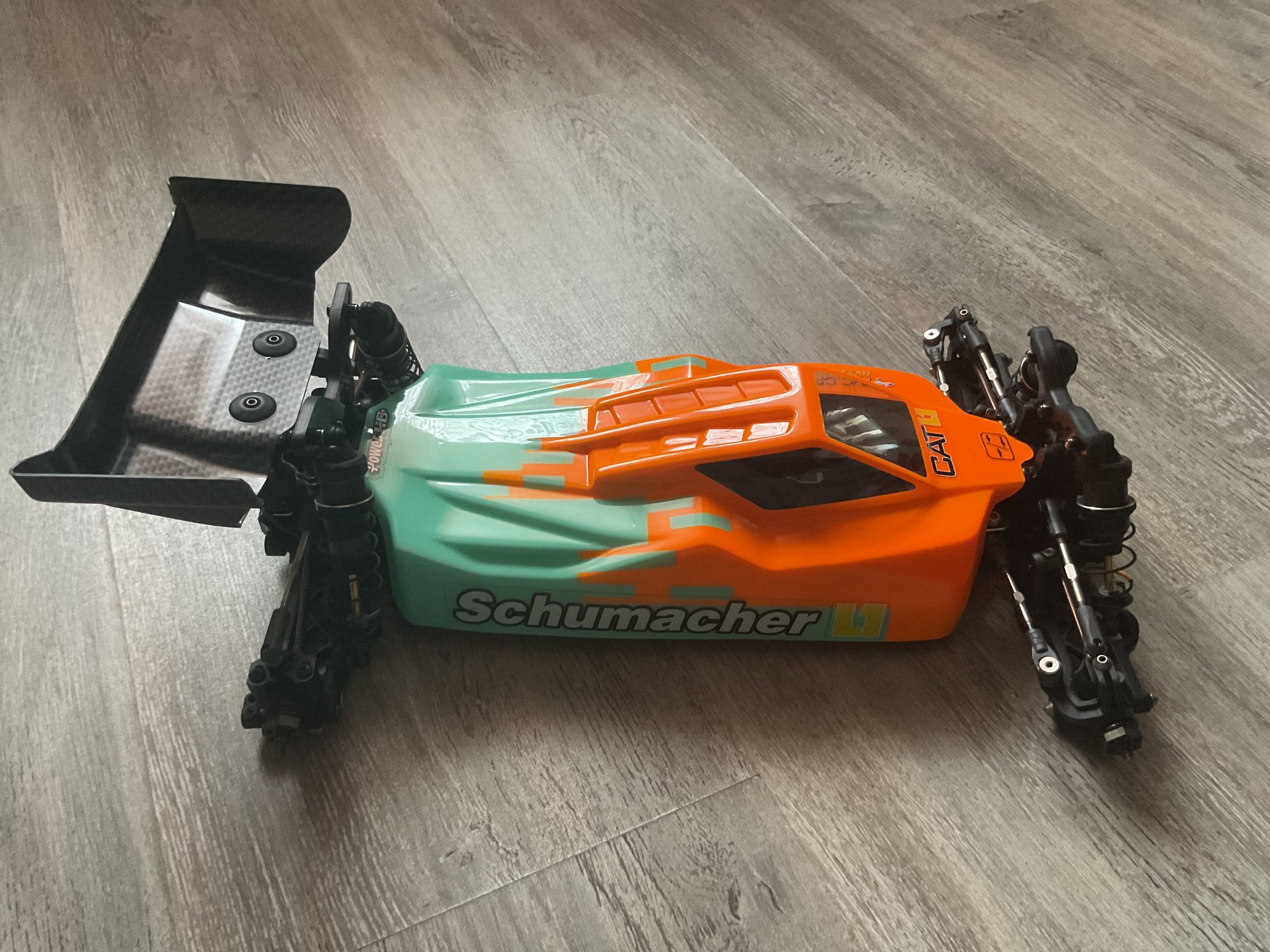 Schumacher L1, TT 1/10 4x4 Mod, voiture radiocommandée de Thierry Miné, RC Park
