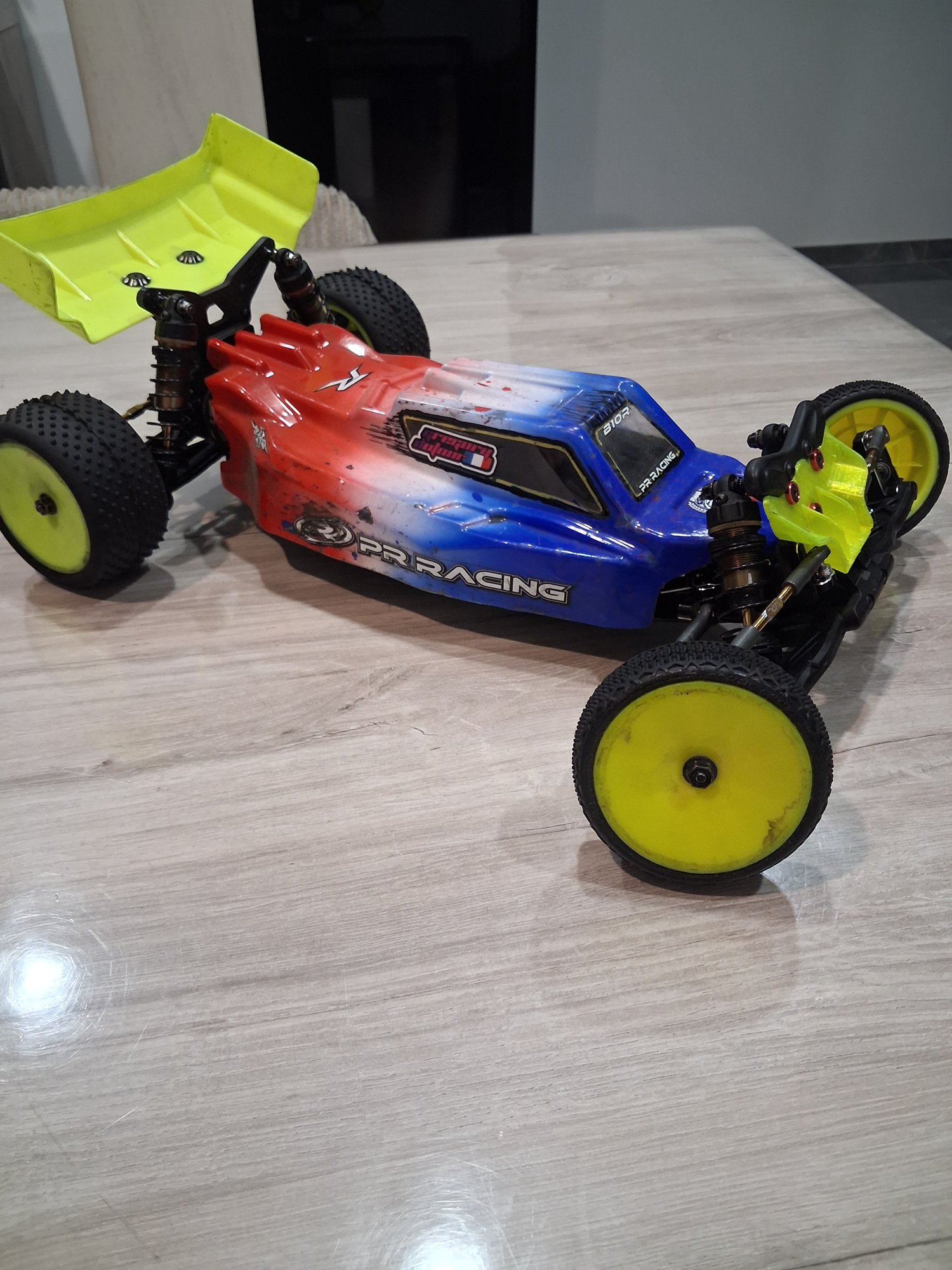 PR Racing B10r, TT 1/10 4x2 Mod, voiture radiocommandée de Grégory Dufour, RC Park club